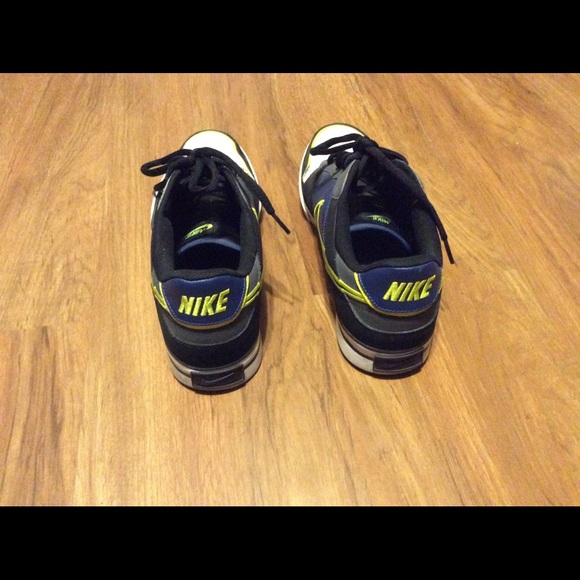 Vintage Nike low top shoes for men, rare. main image 7